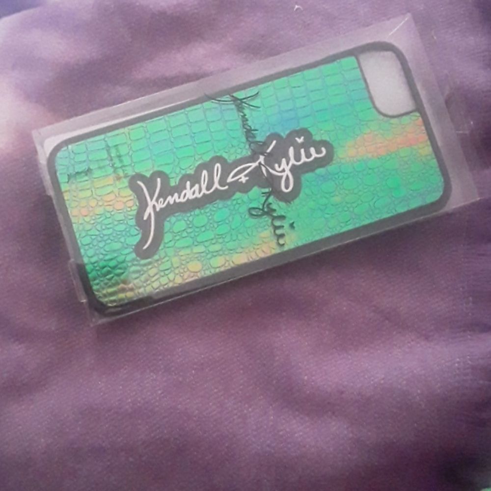 Nwt kendall+kylie iPhone case